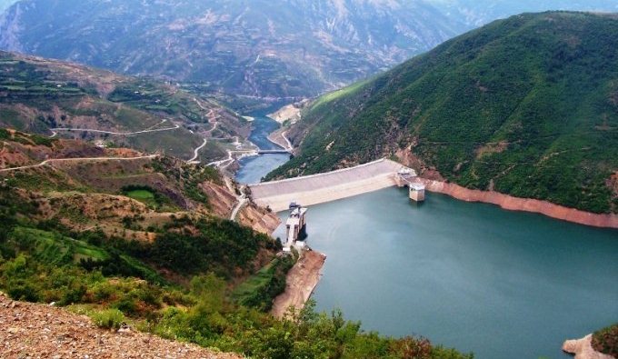 Miratohet vendimi â€“ 12 mln euro shtese nga BERZH per sigurine e digave